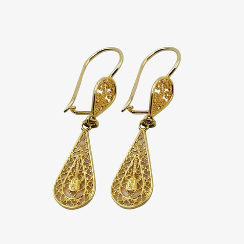 18K Gold Tear Drop Filagree Earrings
